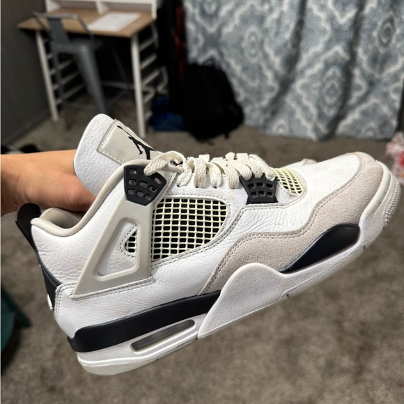 Military black Jordan 4 size 8 - Picture 1 of 3